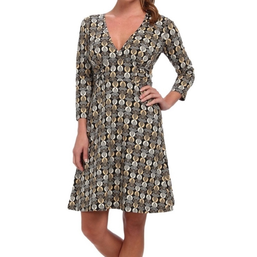 Patagonia Margot 3/4 Sleeve V-Neck Dress size Small